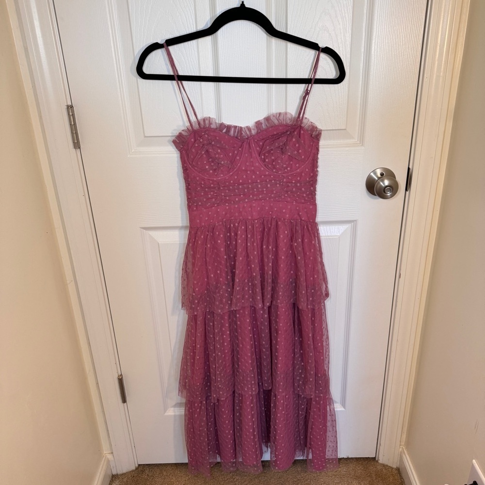 Lulus tiered pink midi dress